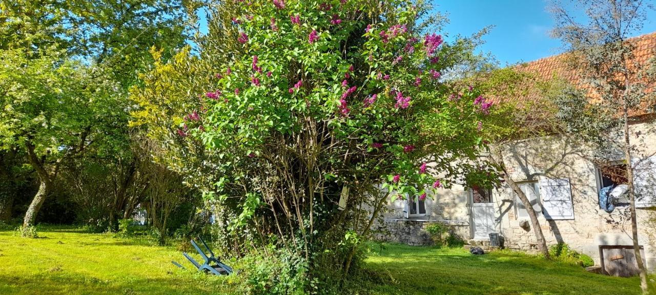 Domaine Pastel Bed & Breakfast Besson Exterior photo